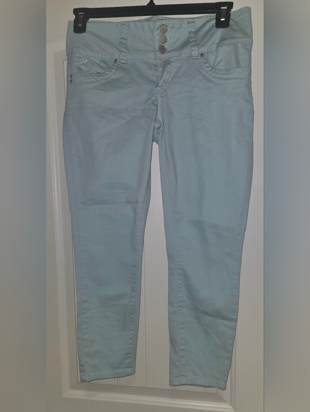 NWOT YMI Wanna Betta Butt Light Blue Women's Mid-Rise Pants